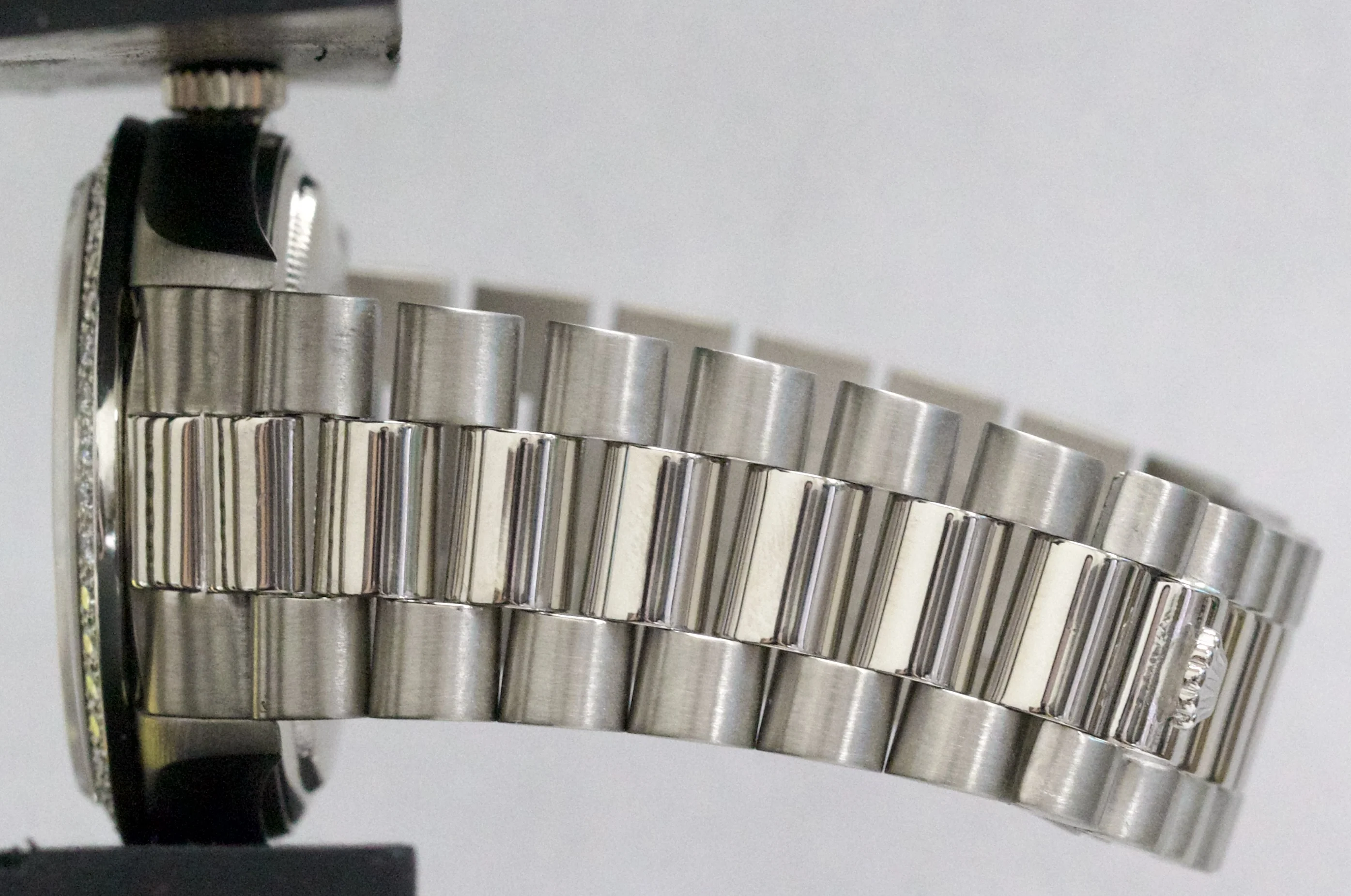 Rolex Day-Date President Silver FACTORY DIAMOND BEZEL 36mm 18K White Gold 18049 - Image 10