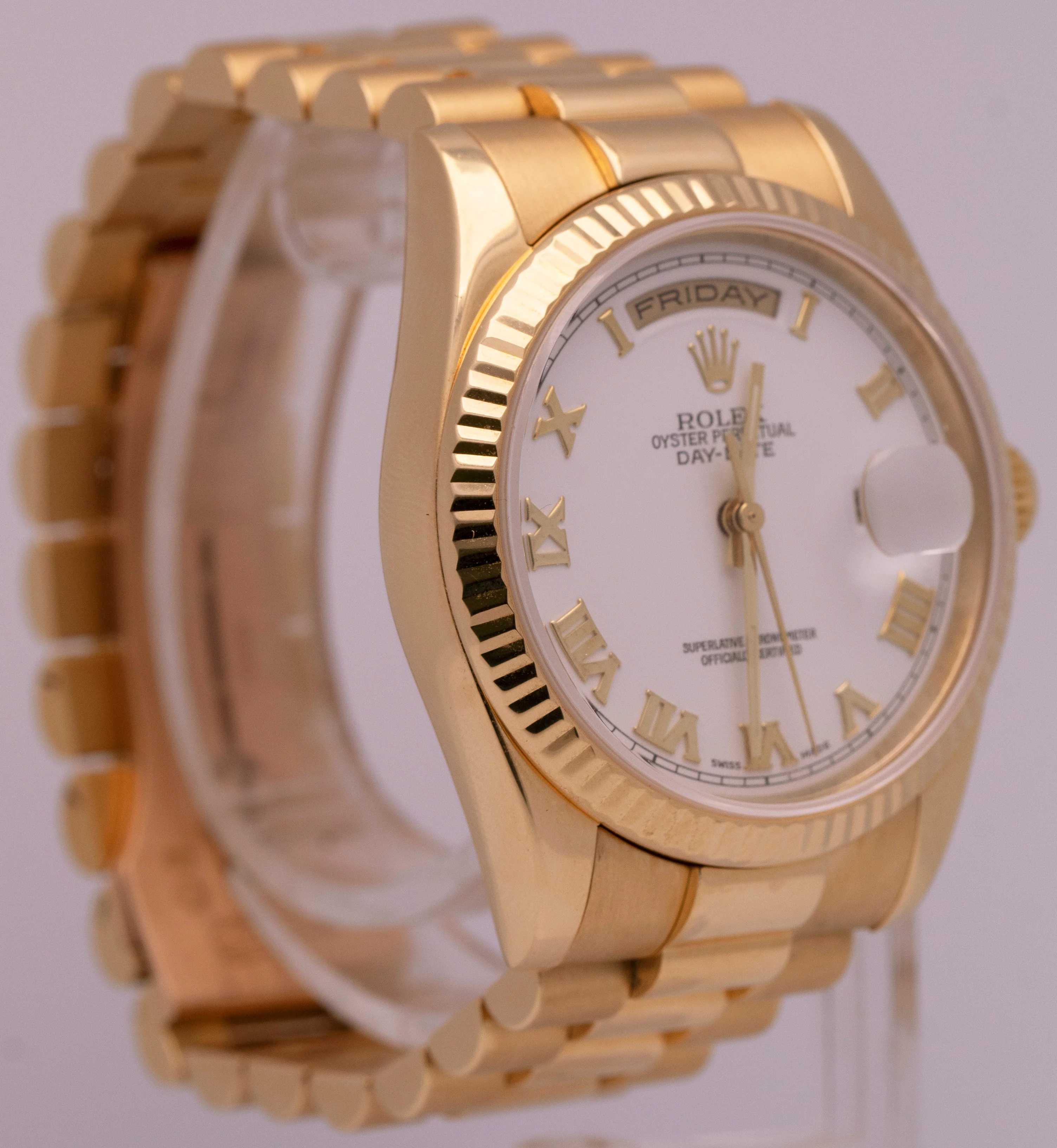 Rolex Day-Date President White 18K Yellow Gold Roman Fluted 36mm 118238 Watch - Image 3