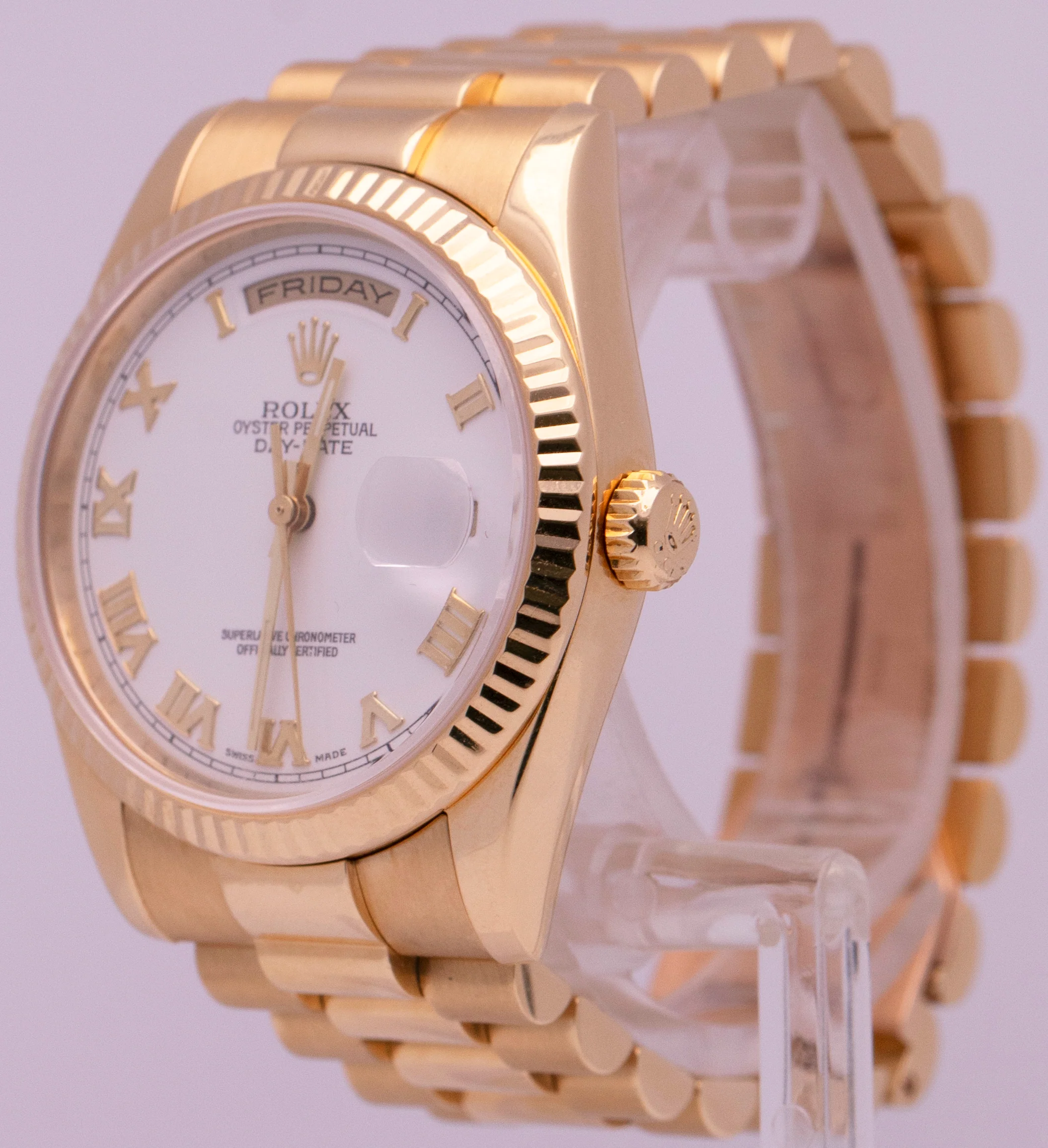 Rolex Day-Date President White 18K Yellow Gold Roman Fluted 36mm 118238 Watch - Image 4