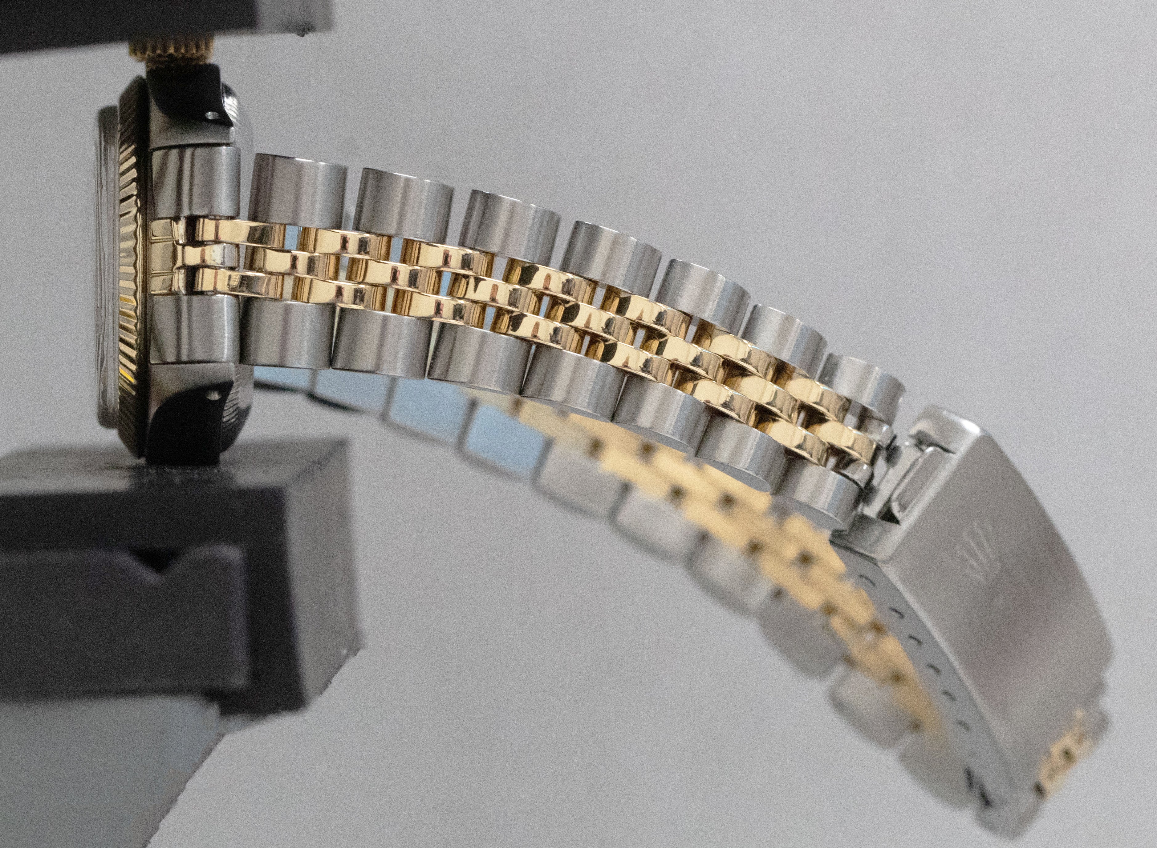 Rolex Oyster Perpetual 24mm Mother of Pearl DIAMOND 18K Gold 6719 Jubilee Watch - Image 9