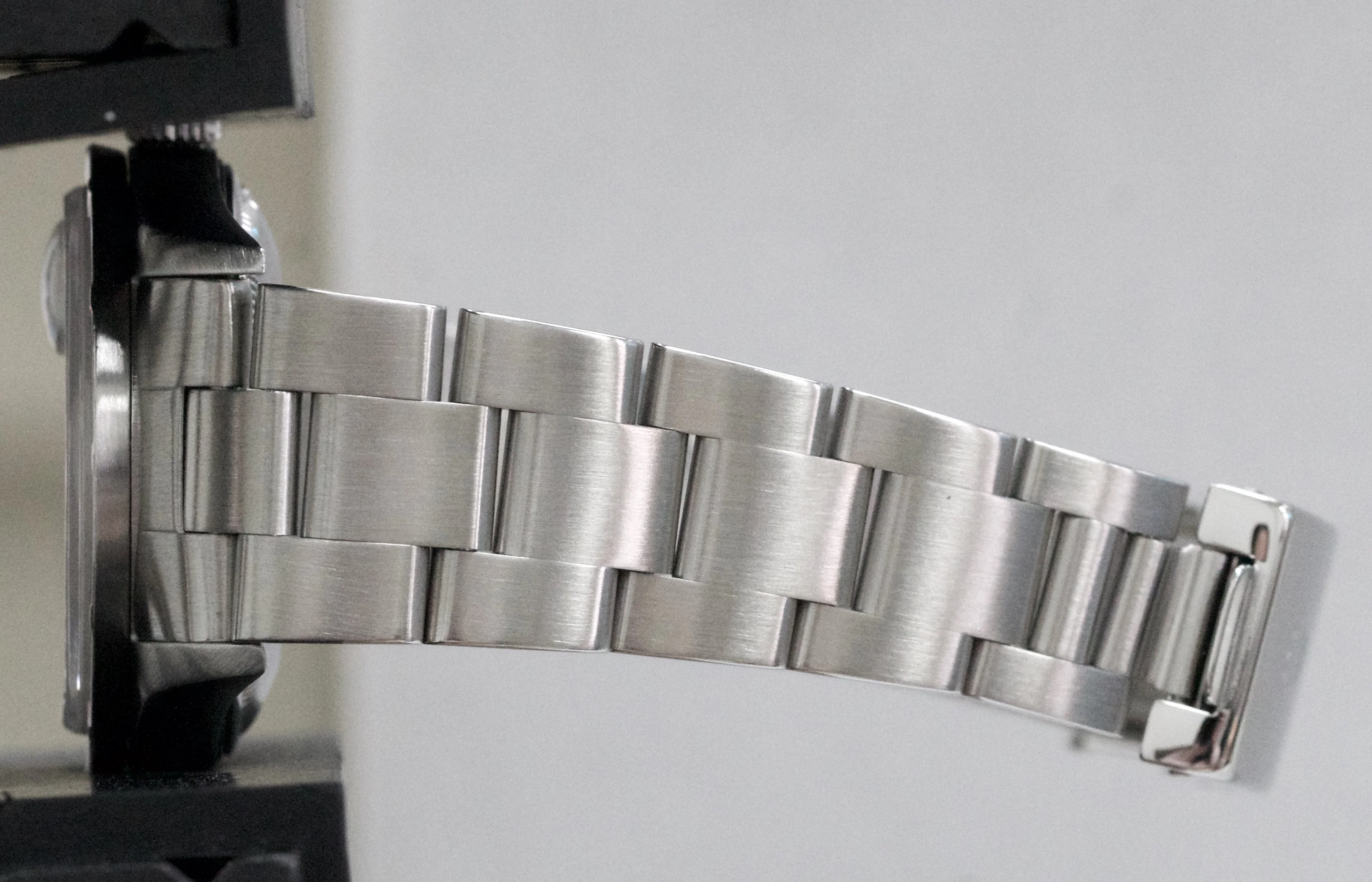 Rolex Oyster Perpetual Date 34mm SILVER Stainless Steel Oyster NO-HOLES 15210 - Image 10