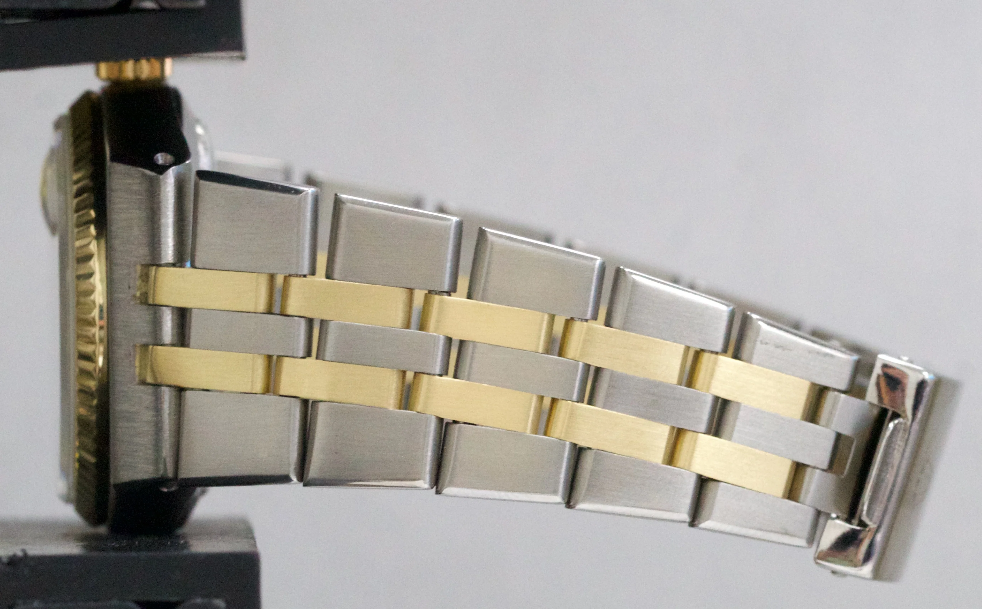 Rolex Oysterquartz DateJust 36mm BLUE Two-Tone 18K Yellow Gold Steel Watch 17013 - Image 10