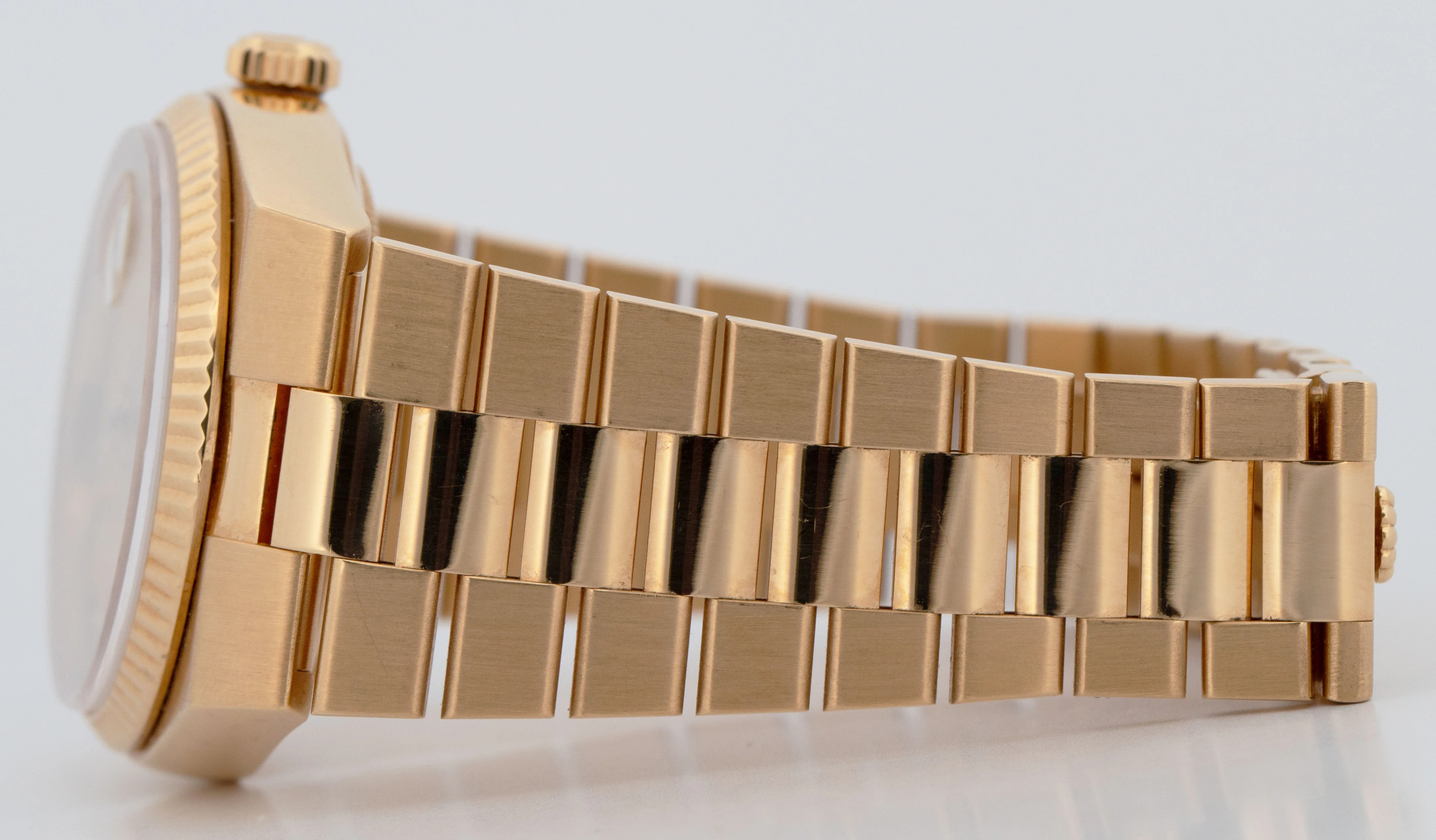 Rolex OysterQuartz Day-Date President Champagne 18K Yellow Gold 36mm Watch 19018 - Image 6