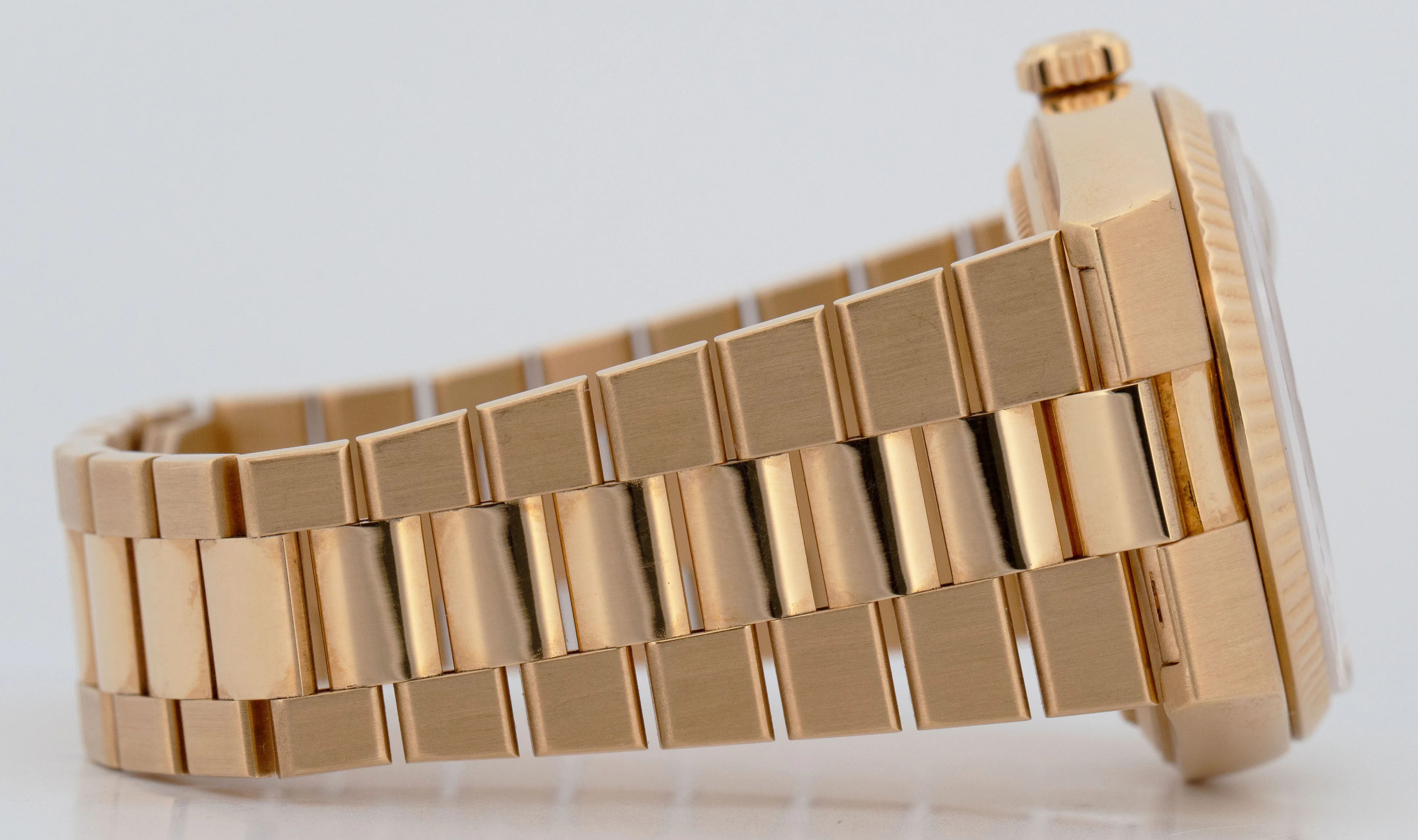 Rolex OysterQuartz Day-Date President Champagne 18K Yellow Gold 36mm Watch 19018 - Image 7