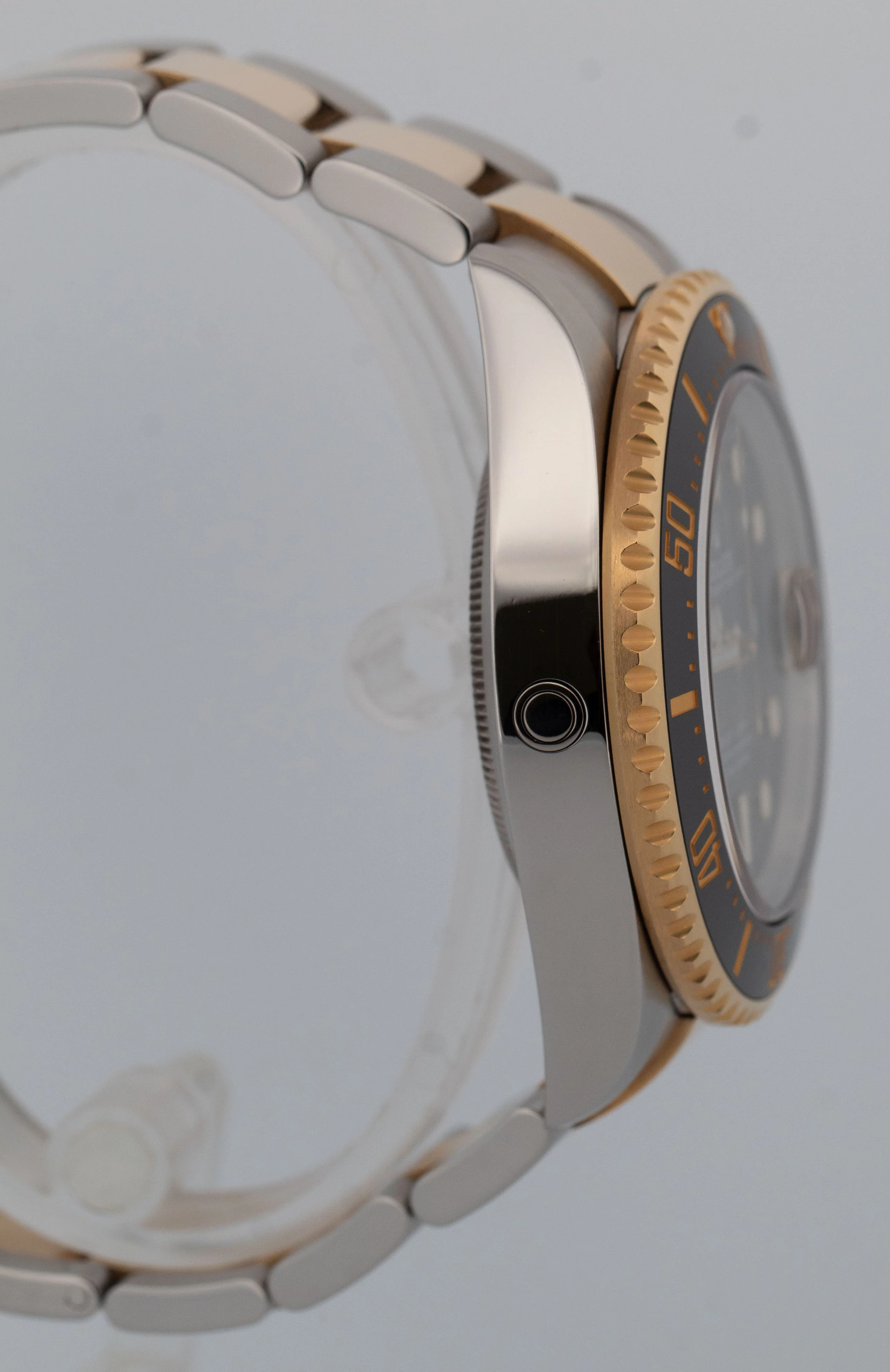Rolex Sea-Dweller 43mm Two-Tone 43mm 18K Yellow Gold Steel Black 126603 Watch - Image 4