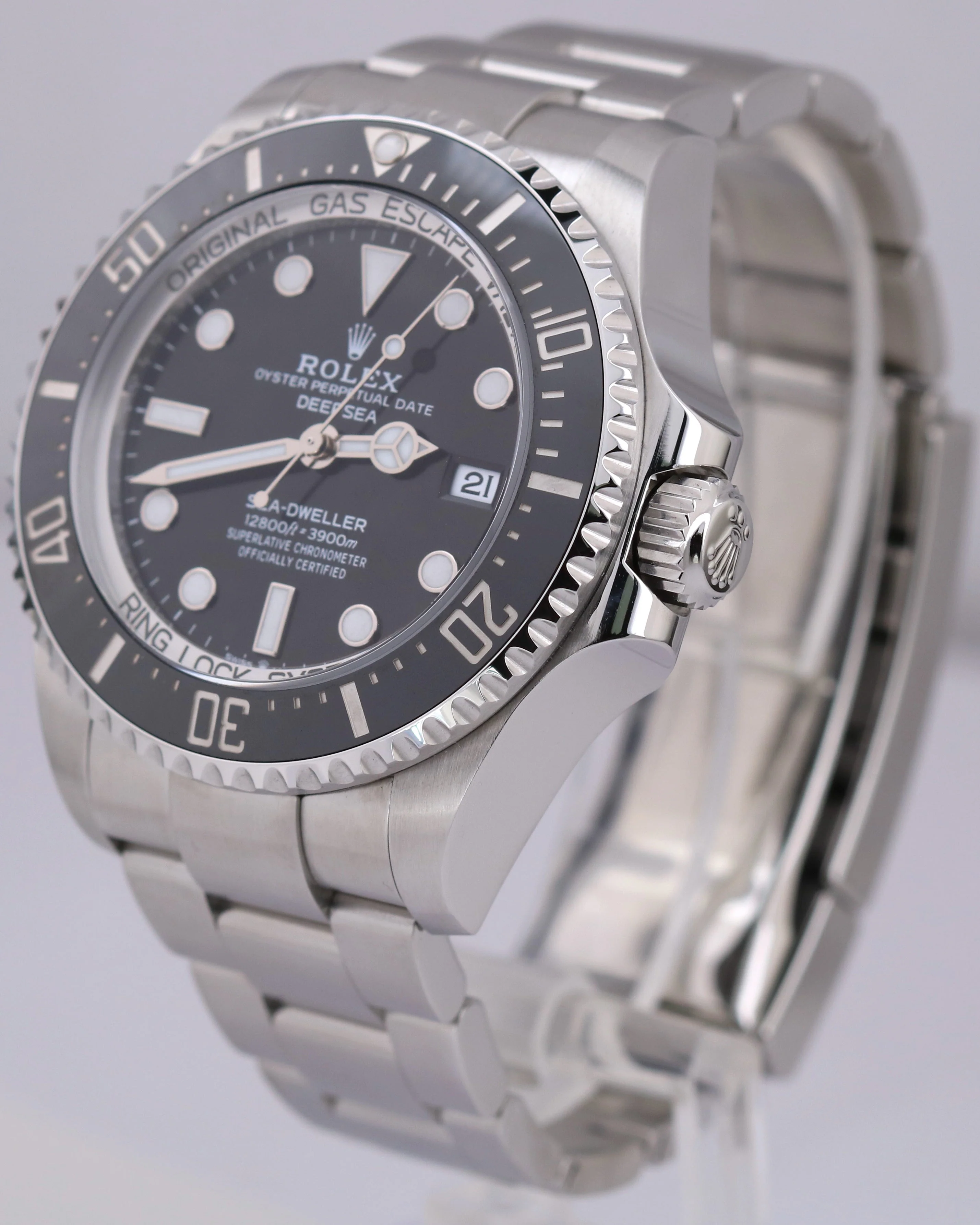 Rolex Sea-Dweller Deepsea BLACK Ceramic Stainless Steel Dive 44mm 136660 BOX - Image 3