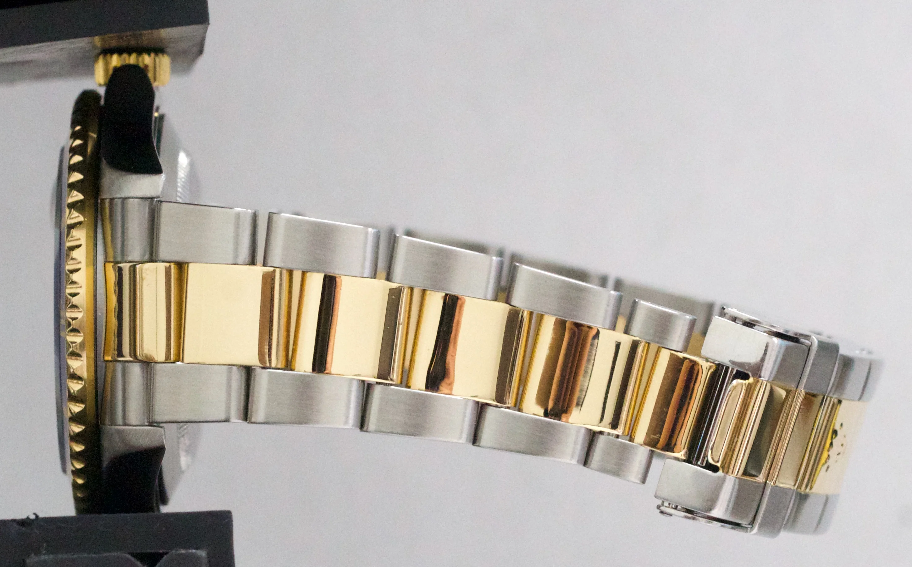 Rolex Submariner Date 40mm BLUE Two-Tone 18K Gold NO-HOLES Steel 16613 Watch - Image 10