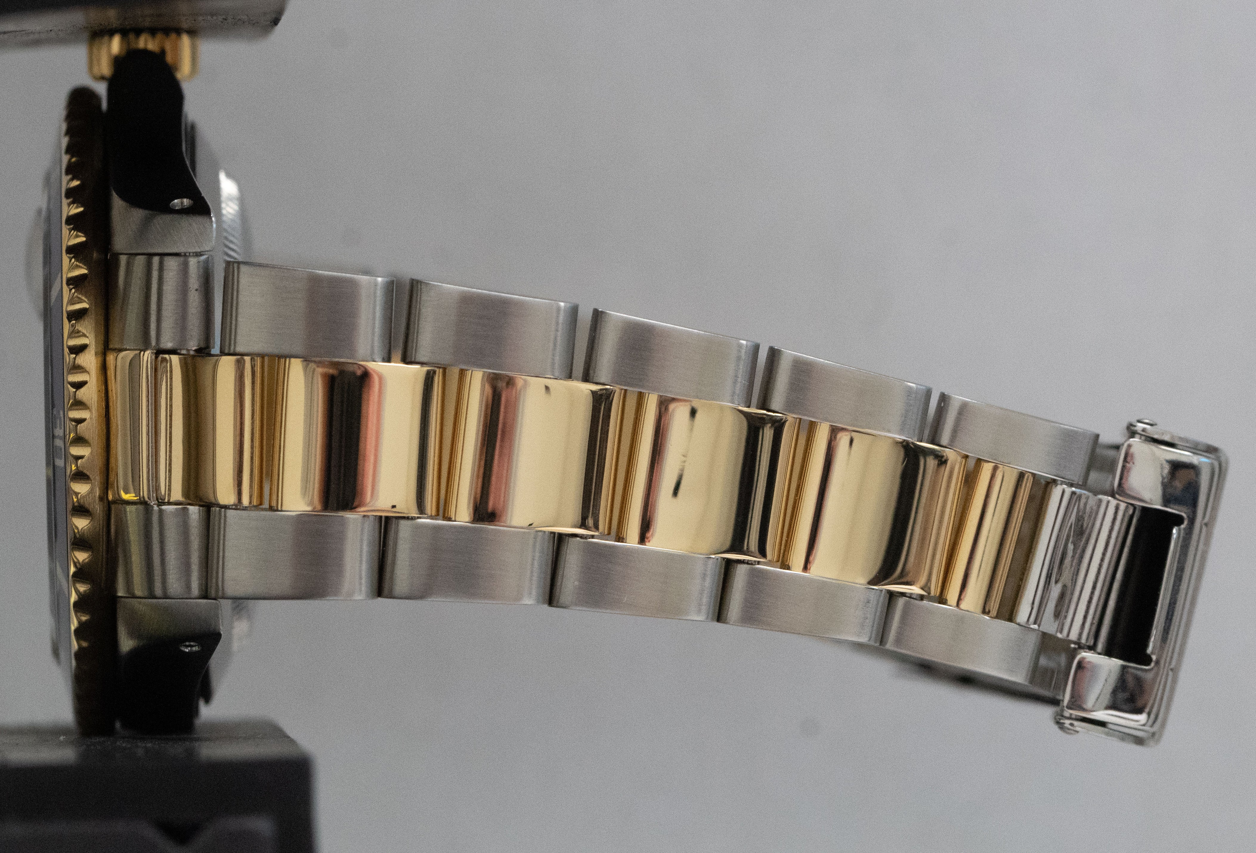 Rolex Submariner Date 40mm Champagne Serti Two-Tone 18K Gold Steel 16613 Watch - Image 10