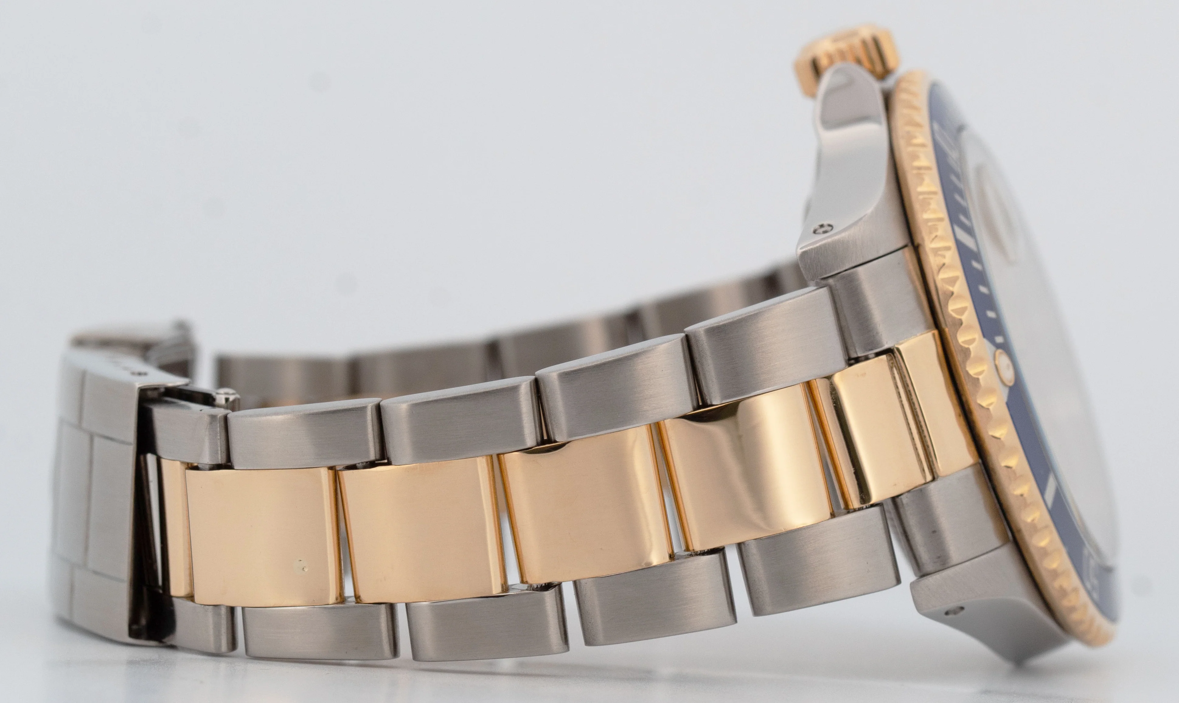 Rolex Submariner Date 40mm Champagne Serti Two-Tone 18K Gold Steel 16613 Watch - Image 6