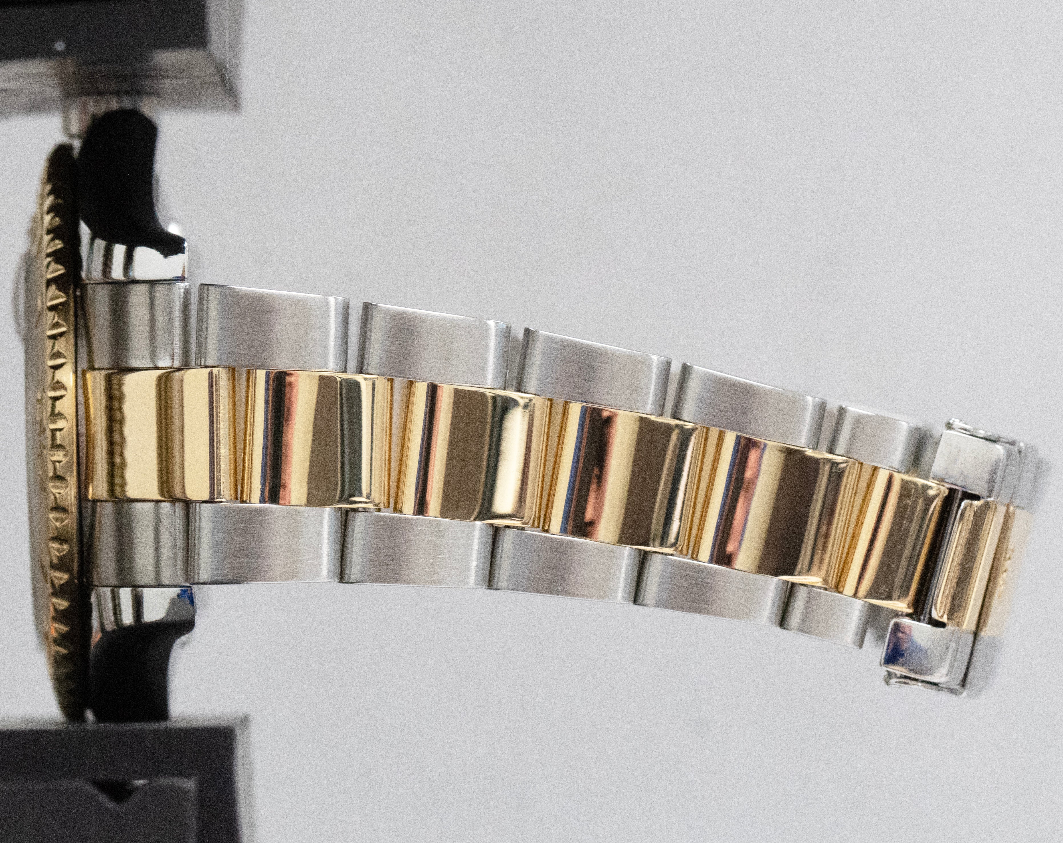 Rolex Yacht-Master 40mm Slate REHAUT Two-Tone 18K Yellow Gold Steel Watch 16623 - Image 9