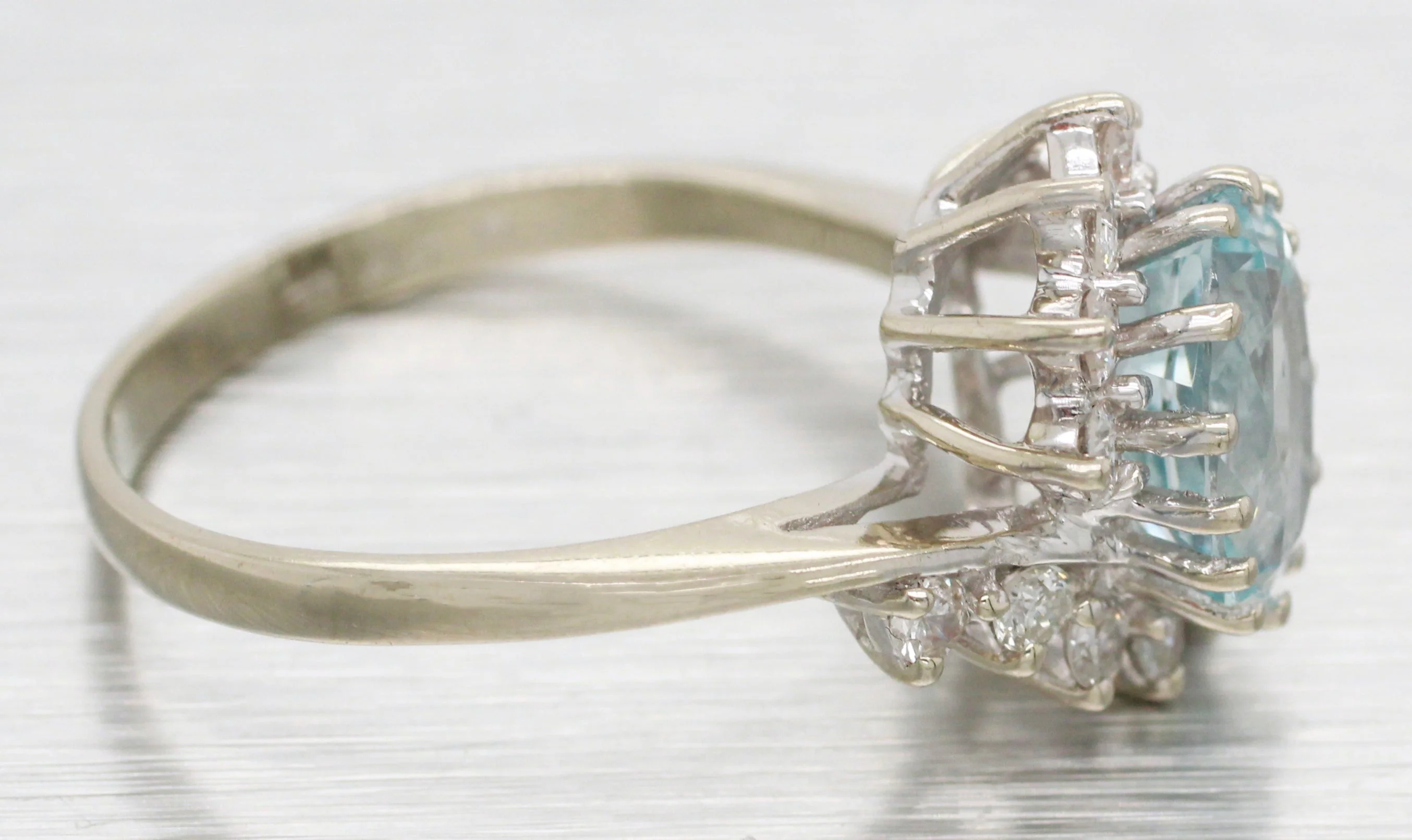Vintage 1.15ct Aquamarine & Diamond Cocktail Ring - 14k White Gold Split Shank - Image 2