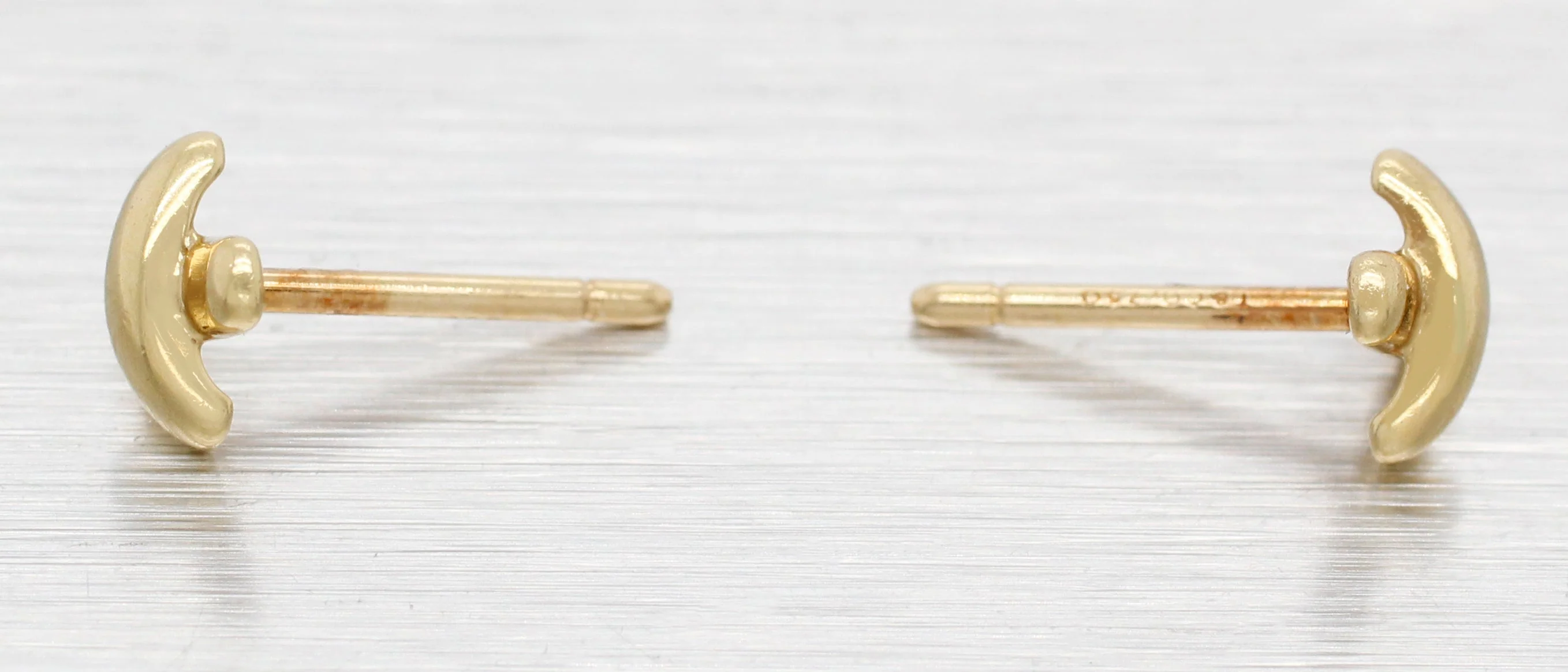 Tiffany & Co. 18k Cross Stitch Stud Earrings - Small 750 Yellow Gold 'X' - Image 2