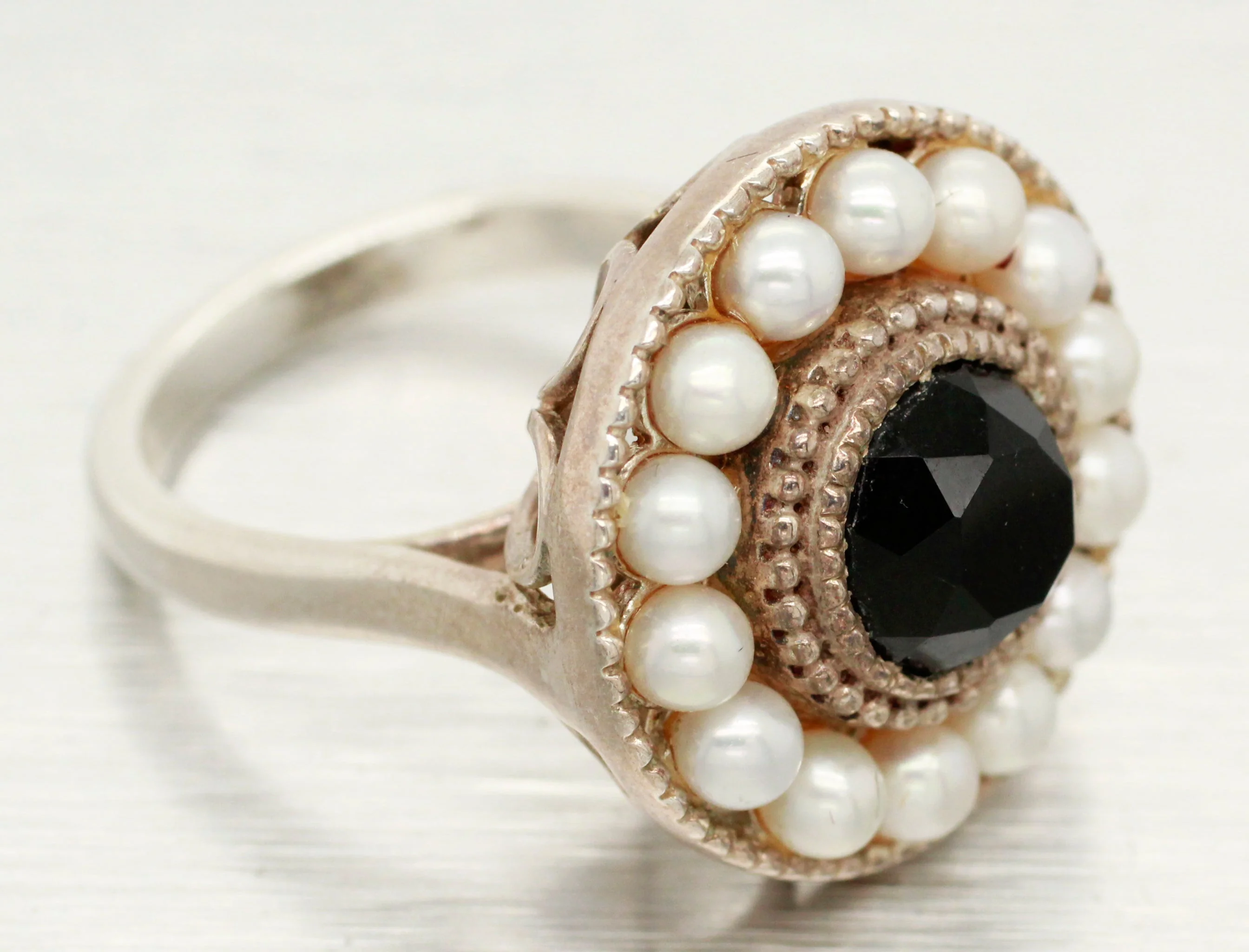 Tiffany & Co. Onyx & Pearl Halo Cocktail Ring - Ziegfield 925 Sterling Siver - Image 5