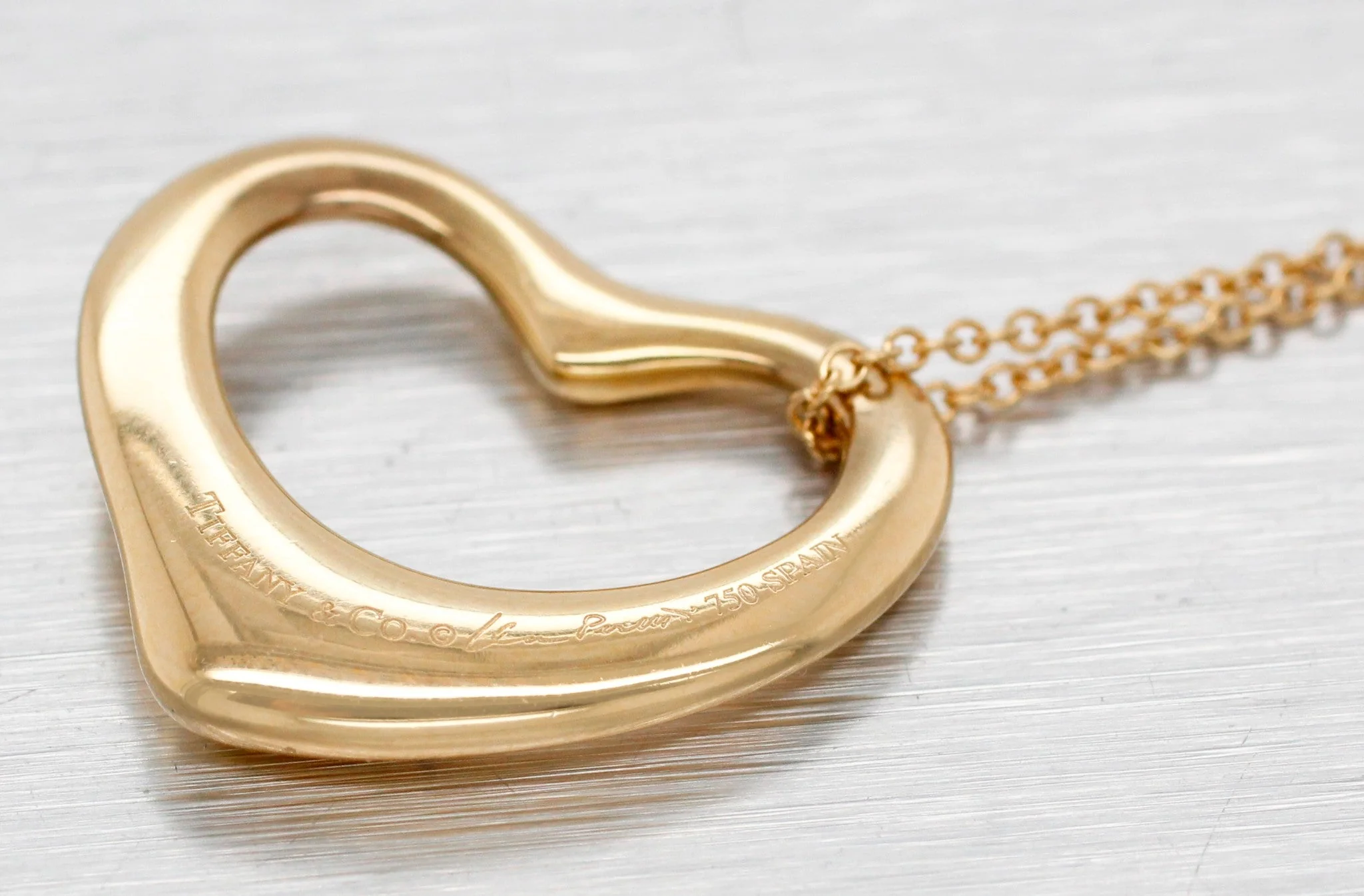 Tiffany & Co. Open Heart Pendant - 18k Yellow Gold - 16" Necklace - Elsa Peretti - Image 4