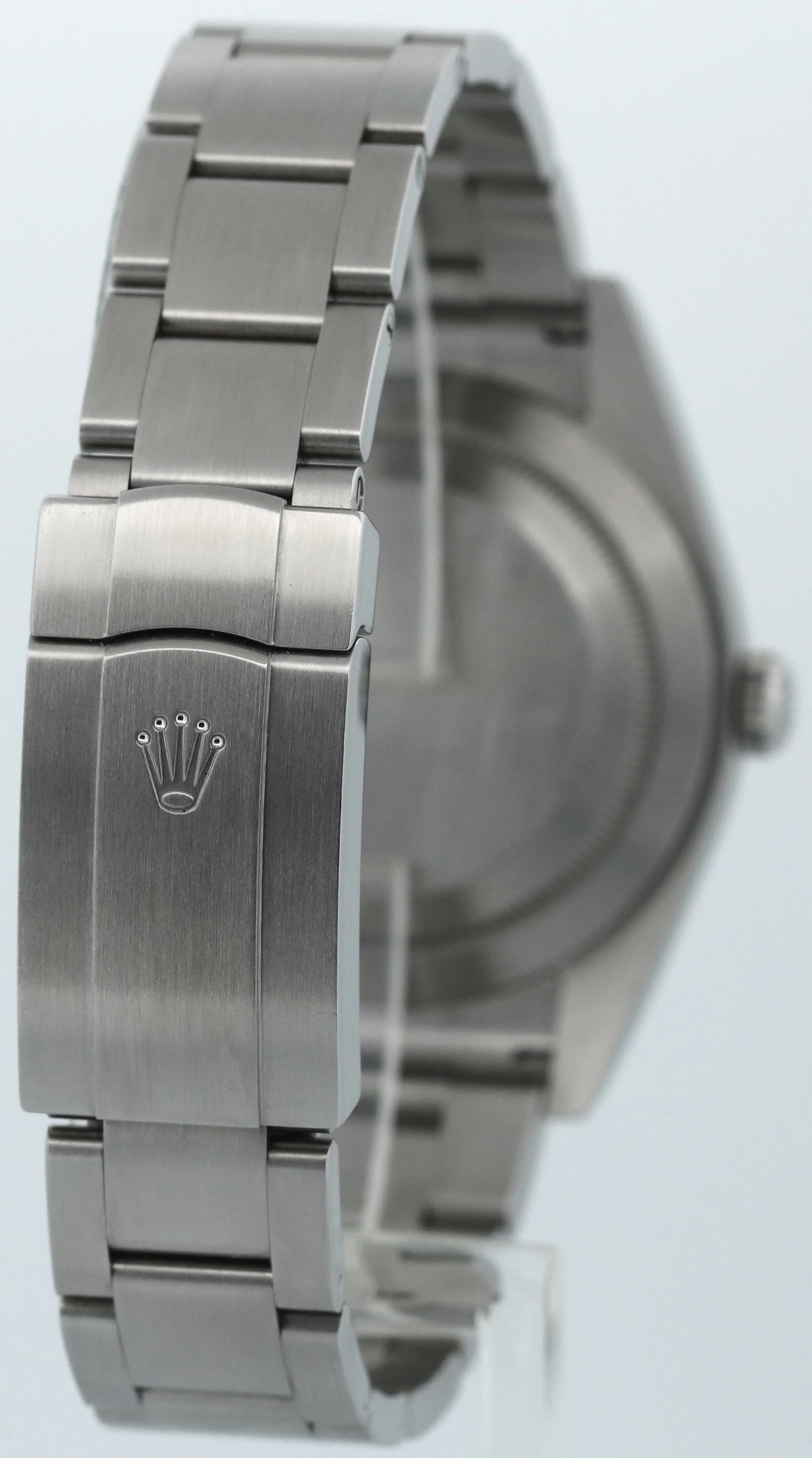 UNPOLISHED Rolex Oyster Perpetual PURPLE GRAPE 39mm Stainless Steel 114300 BOX - Image 6