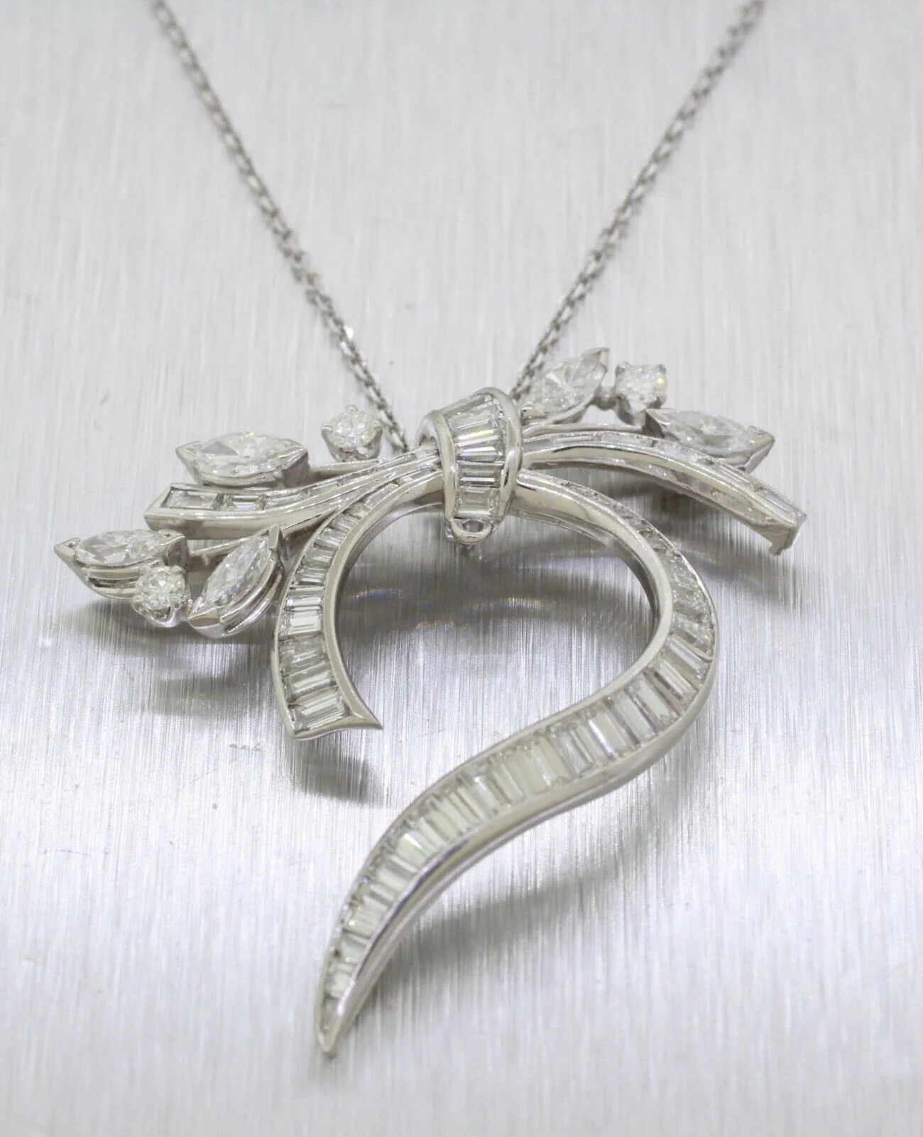 Vintage 3ctw Diamond Swirl Leaf Pendant - 16" Necklace - 14k White Gold - Image 2