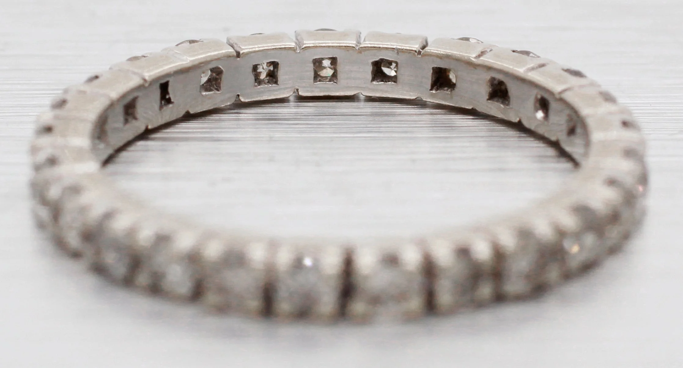 Vintage 0.75ctw Diamond Eternity Band Ring - 14k White Gold | Size 5.5 - Image 3