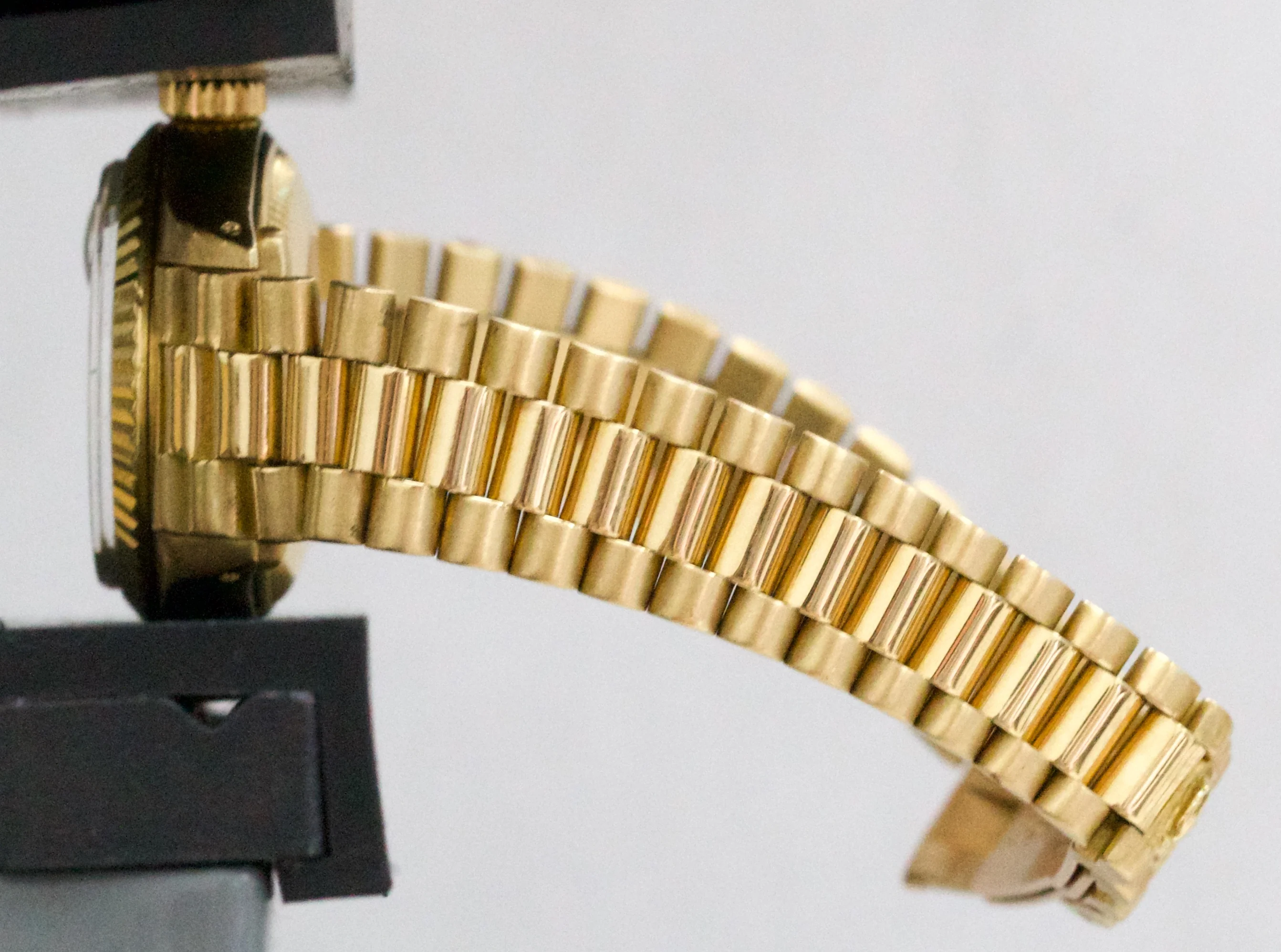 VINTAGE Ladies Rolex DateJust President 26mm CHAMPAGNE DIAMOND 18K Gold 6917 - Image 8