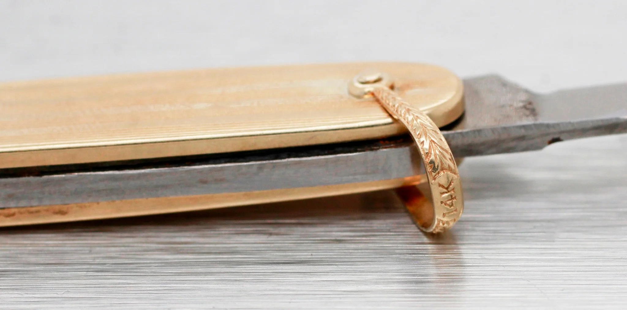 Vintage Pocketknife Solid 14k Yellow Gold Case (Monogram Space) - Folding Knife - Image 4