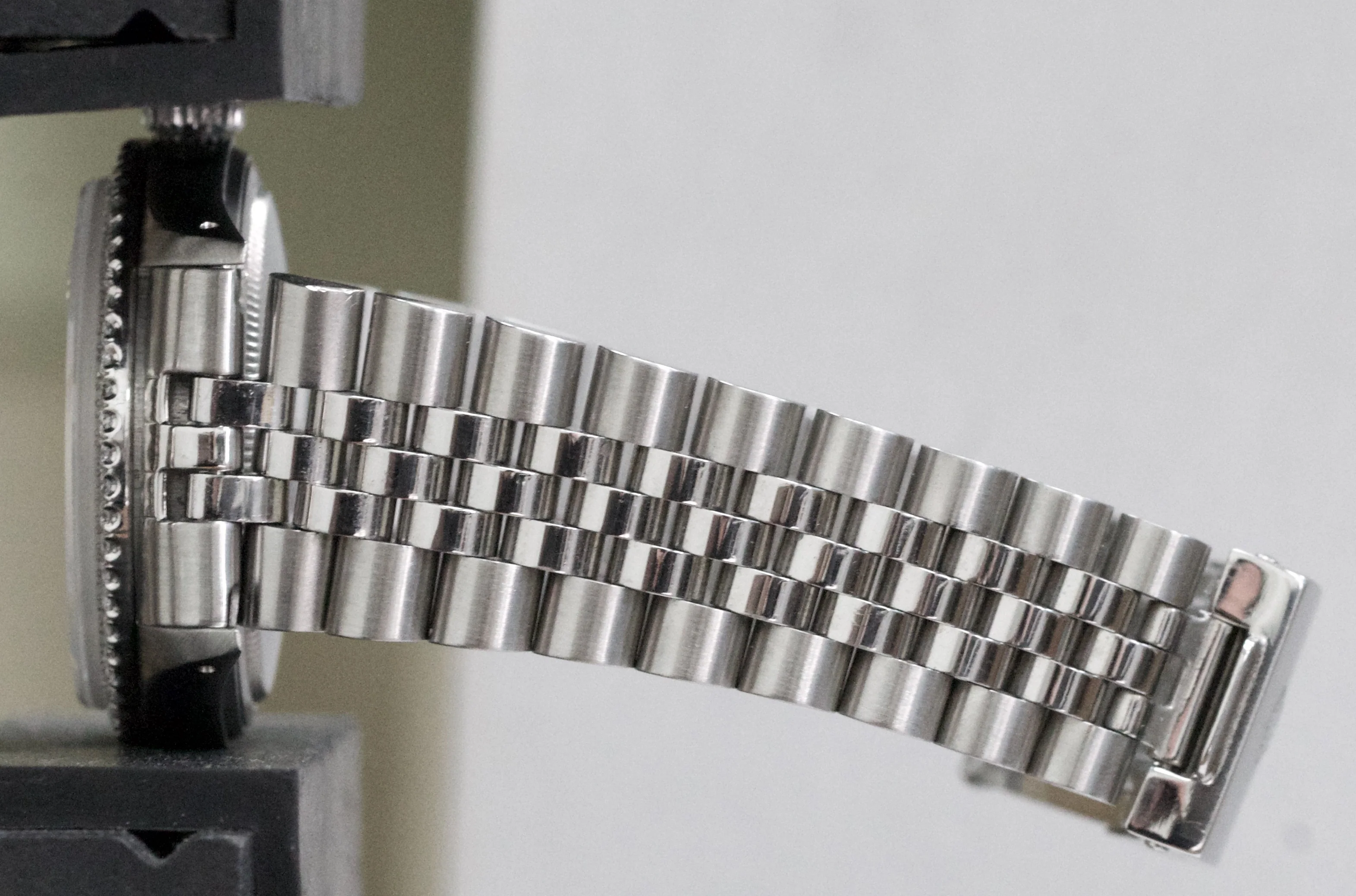 VINTAGE Rolex DateJust 36mm SILVER DIAMOND ROMAN Stainless Steel JUBILEE 16013 - Image 9