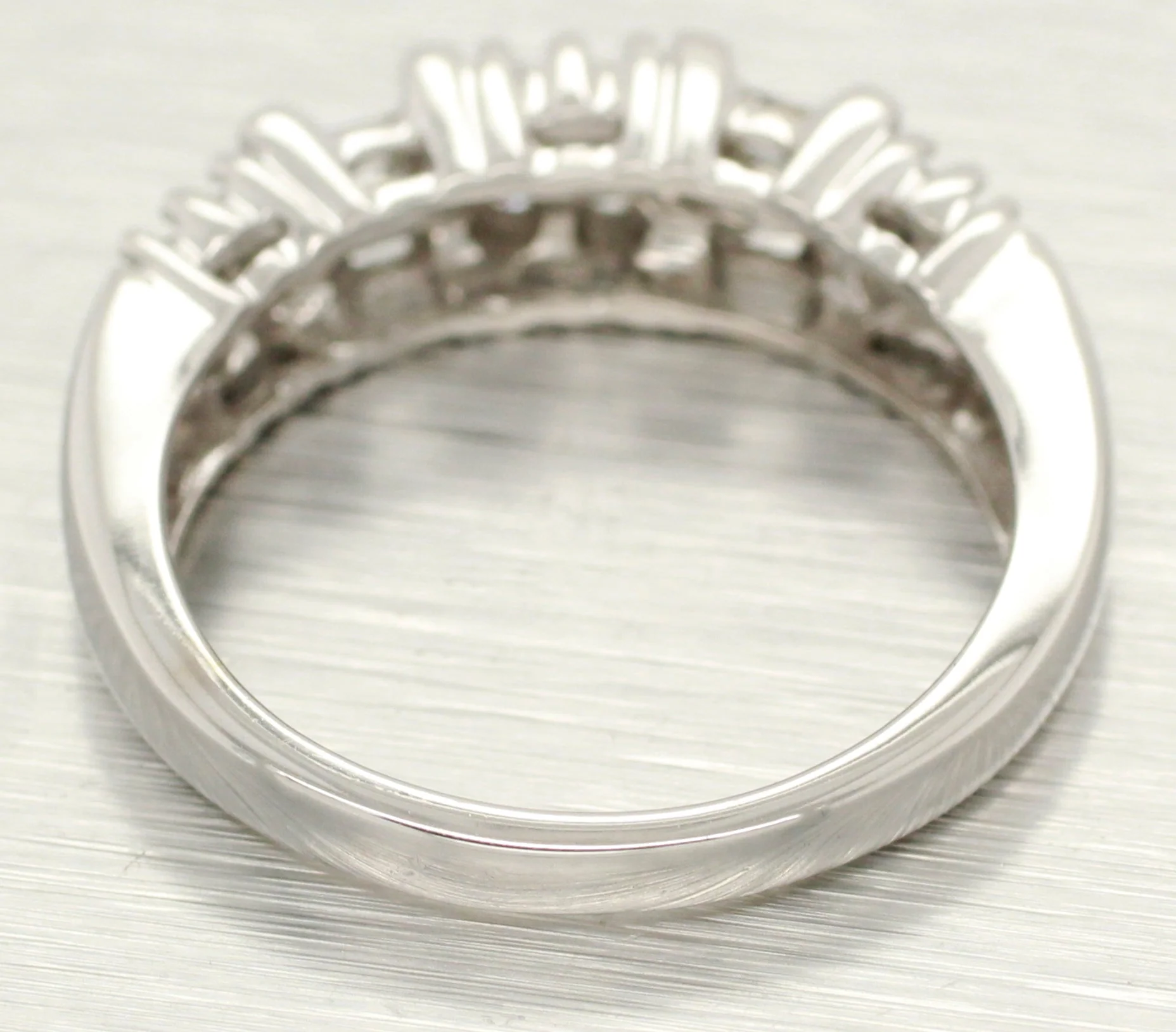 Vintage 0.55ctw Round & Baguette Diamond Band Ring - 14k White Gold | Size 7 - Image 6