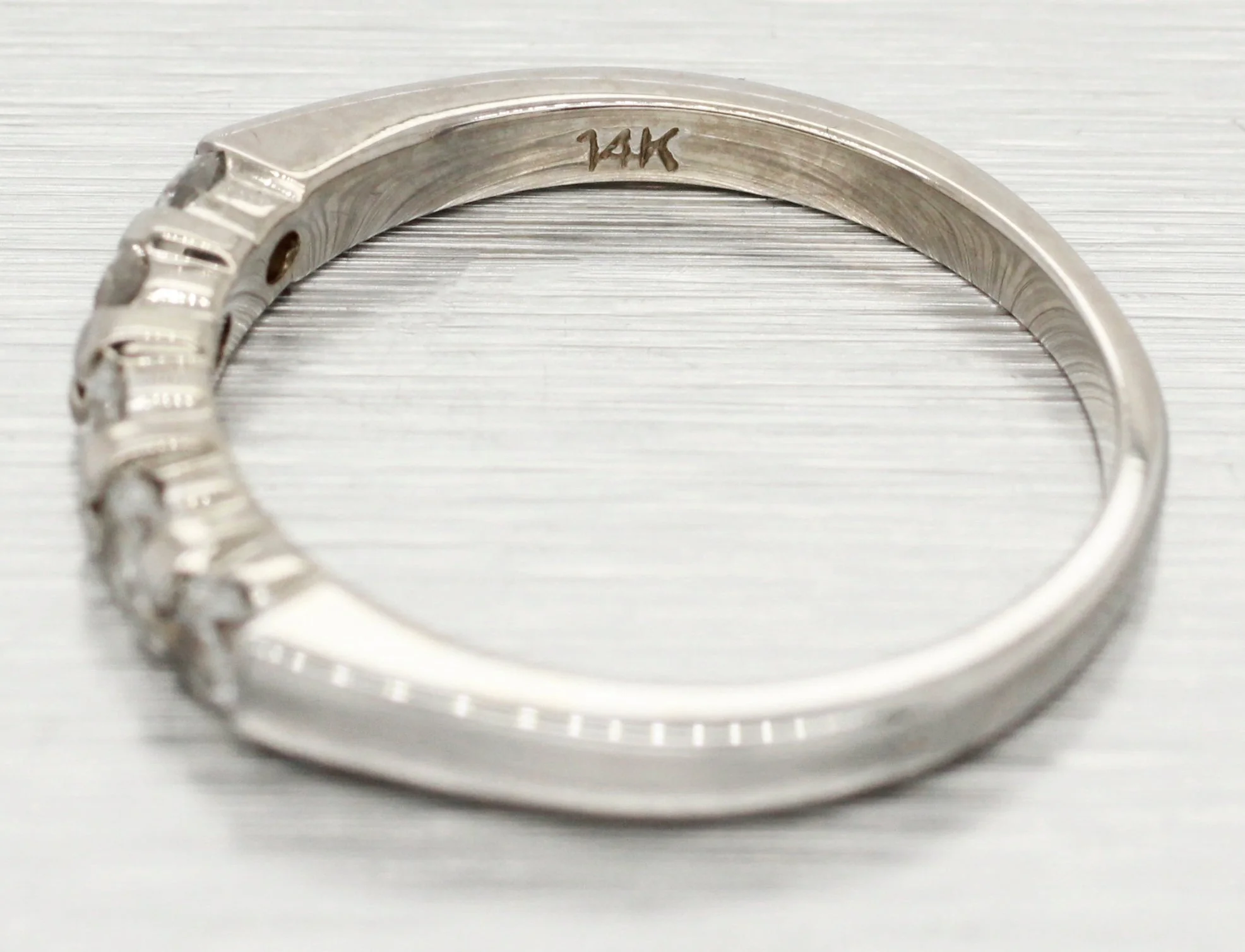 Vintage 0.50ctw Five Diamond Wedding Band Ring - 14k White Gold | Size 7 - Image 3