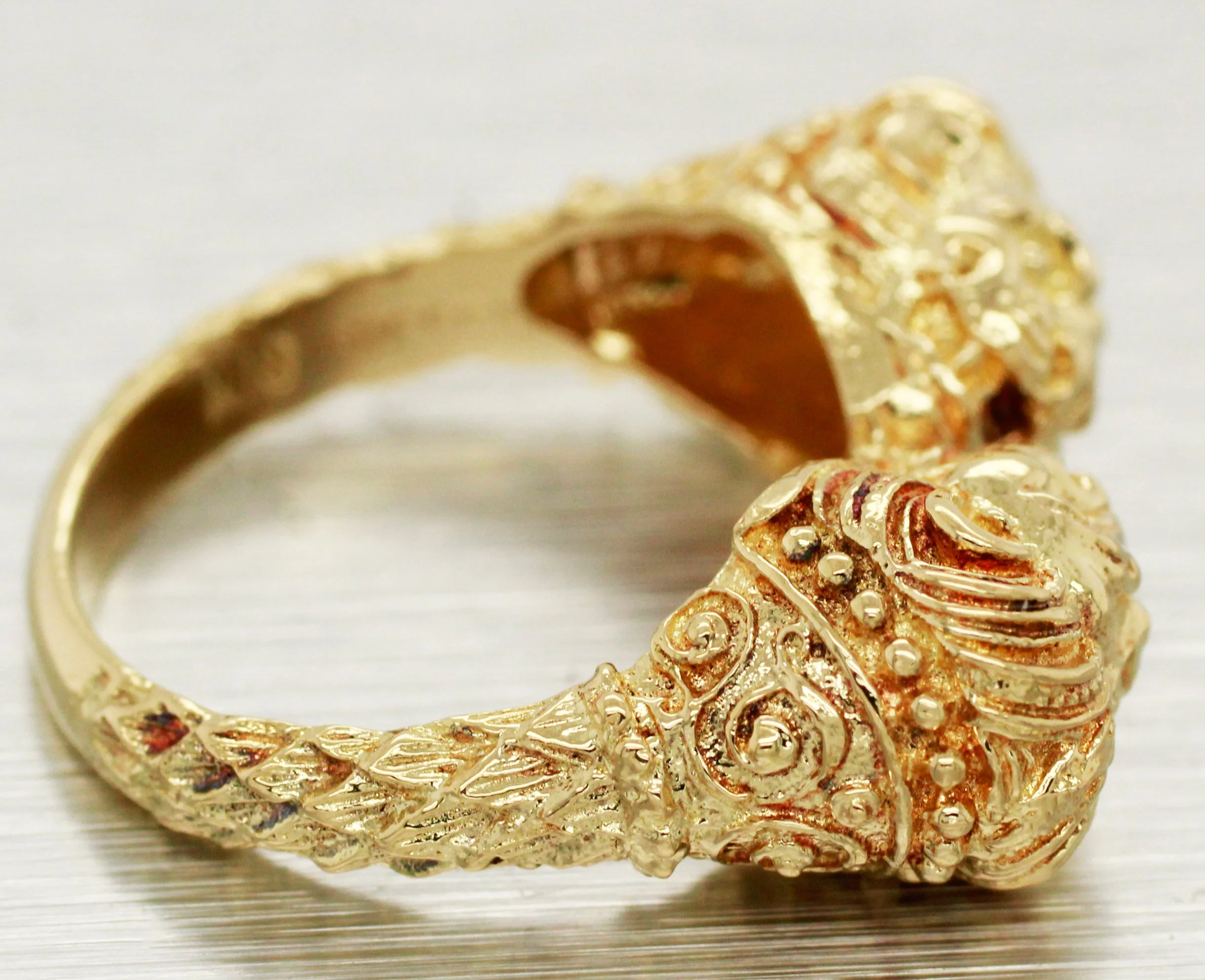 Zolotas Heritage Double Lion Head Ring - Solid 18k Yellow Gold - Size 5.50 - Image 2